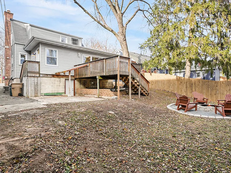 321 Glenway St — Photo 10