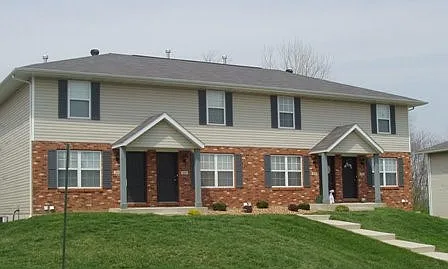 233 Sandridge Dr #233