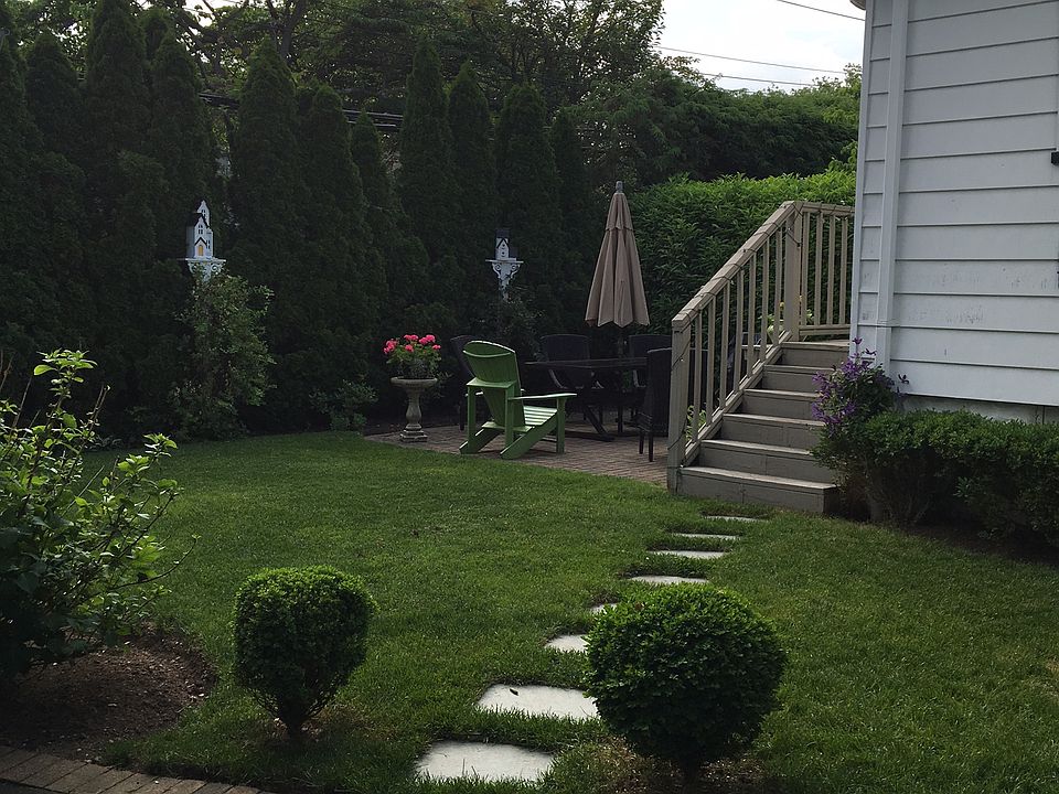 2nd image of 18 Hudson Rd