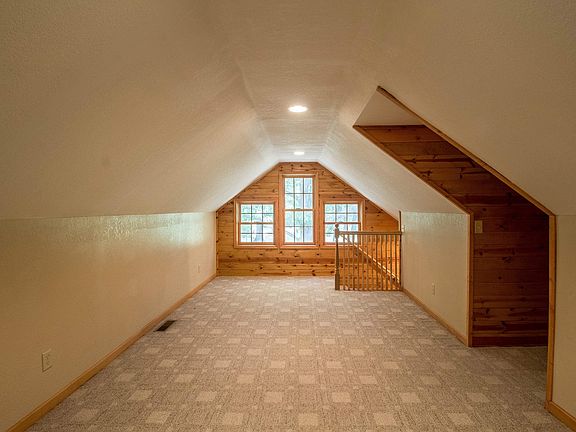 4th image of 119 Stone Creek Dr