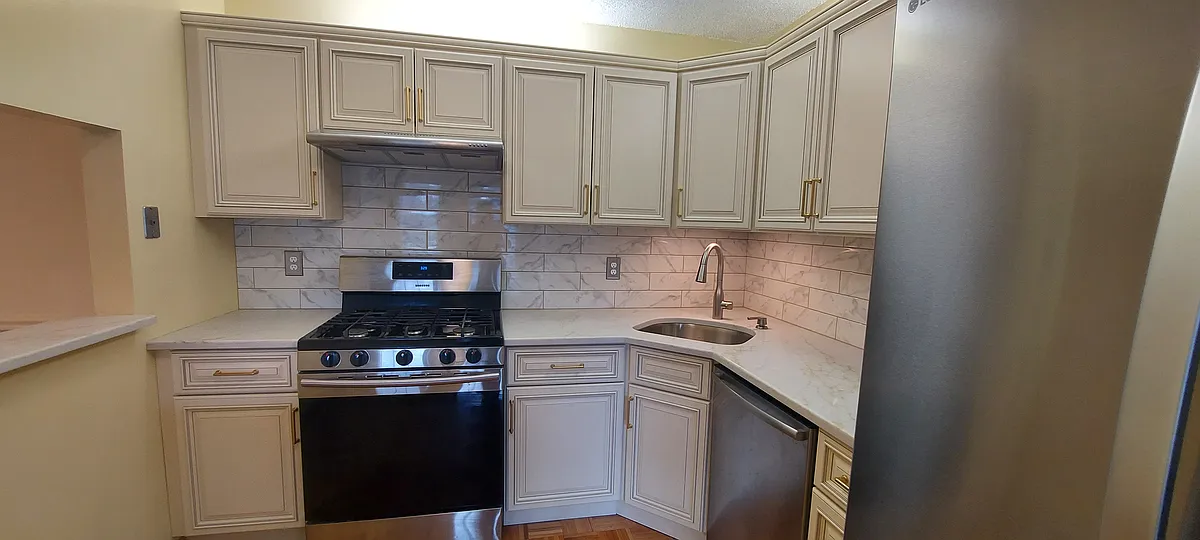 Building Photo - 871 Juniper Way #871