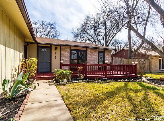 3rd image of 6242 Hopes Ferry St