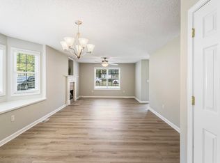 108 Lakeview Dr, Fountain Inn, SC 29644