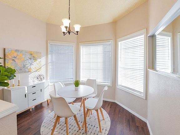 4th image of 16121 NE San Rafael St