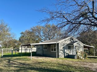 210 N Avenue C, Springtown, TX 76082