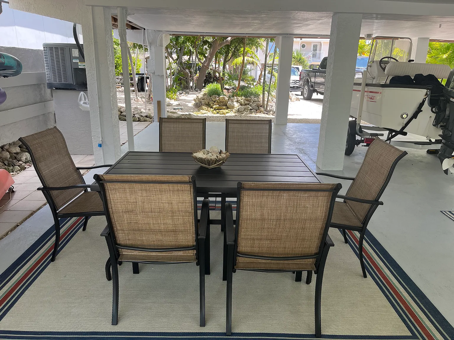 2 bed, 1171 sqft, $9,700 — Photo 4