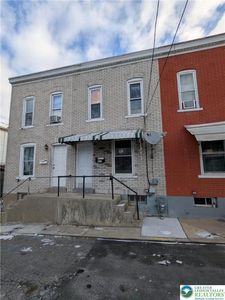 917 N College St, Allentown, PA, 18102