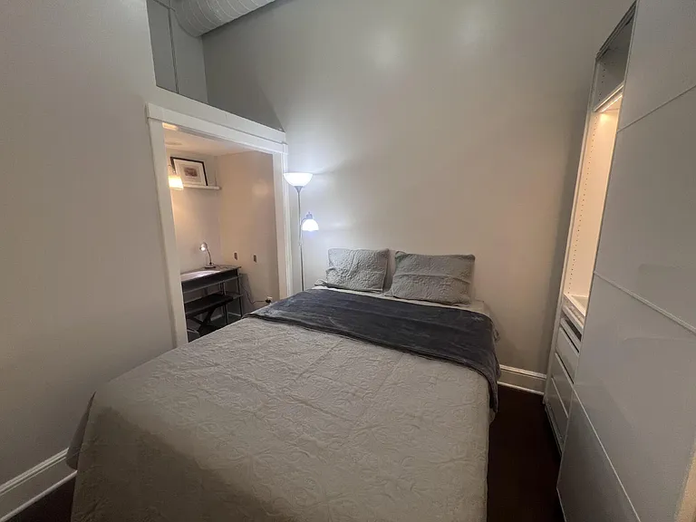 715 N Milwaukee St #302 — Photo 21