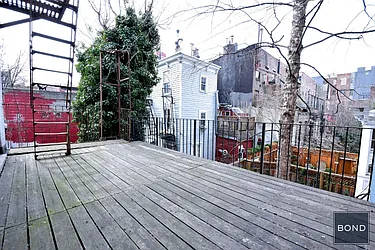 Rented by Bond New York