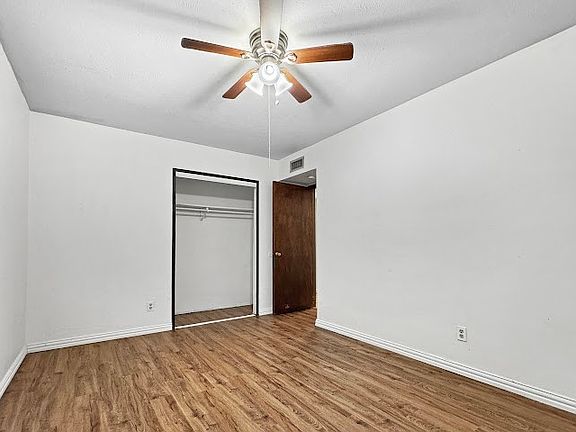 5th image of 705 Priscilla Ln