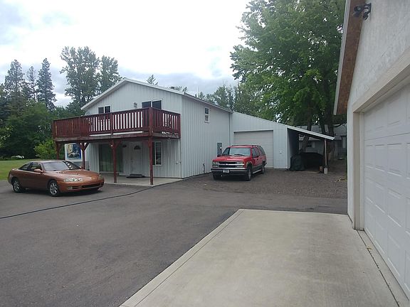 4th image of 564 E Evergreen Dr