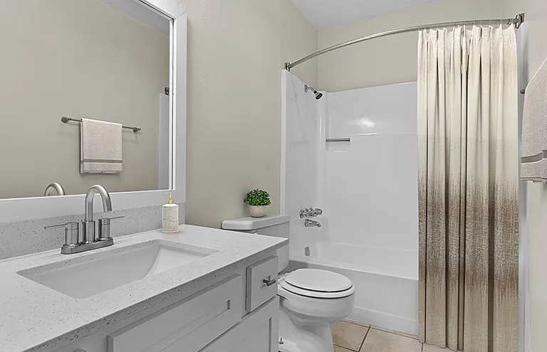 The Gallery Apartment Homes — Photo 5