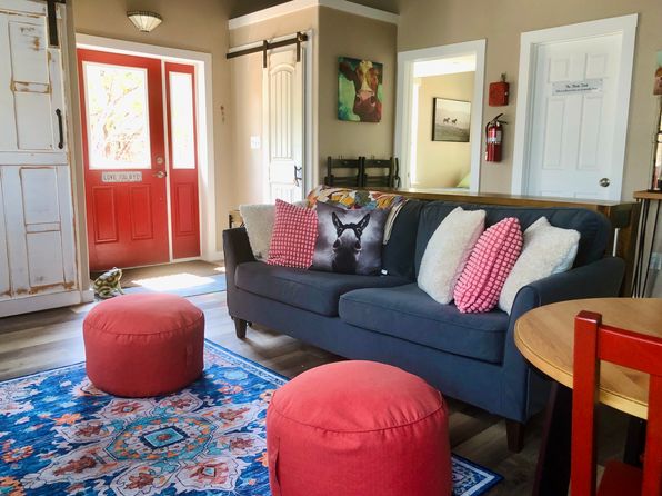 12727 Trail Driver St