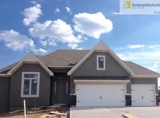 24940 W 85th St, Lenexa, KS 66227