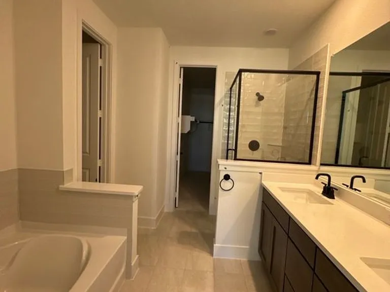 14511 Durant Ln — Photo 19