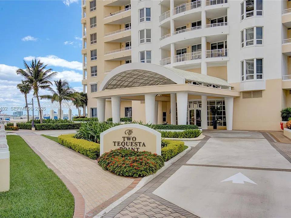 808 Brickell Key Dr #1708