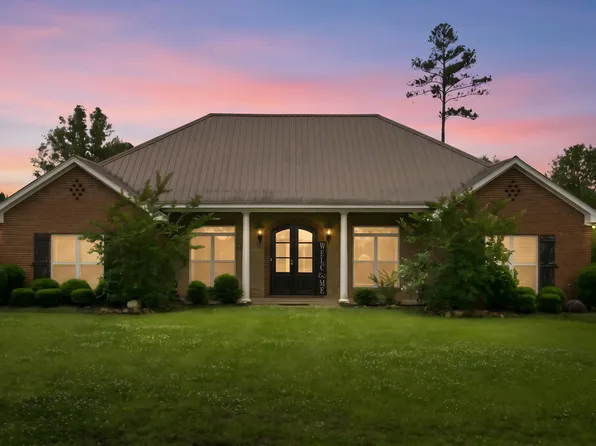 349 C Stringer Rd, Magee, MS 39111
