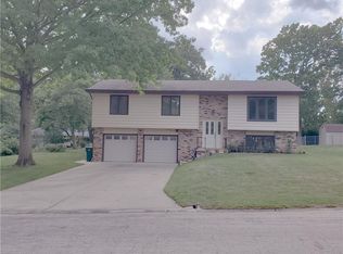 1625 Fleetwood Ct, Mt Zion, IL 62549