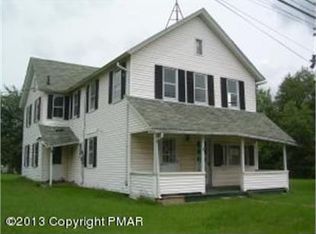 675 Laurel Dr, Tobyhanna, PA 18466