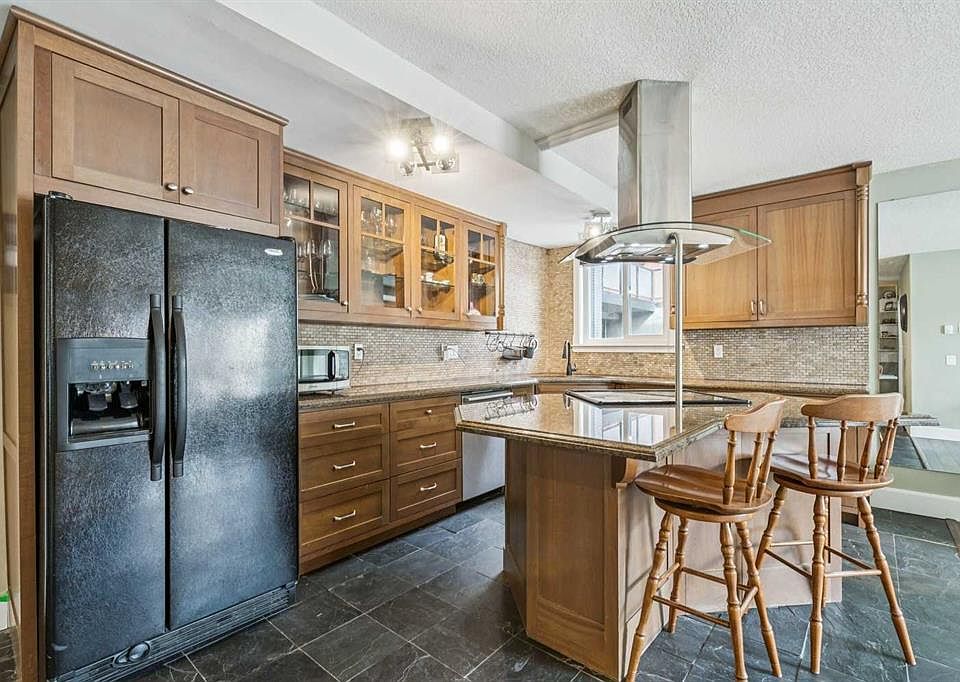 1st image of 1915 E 26th St SW #103