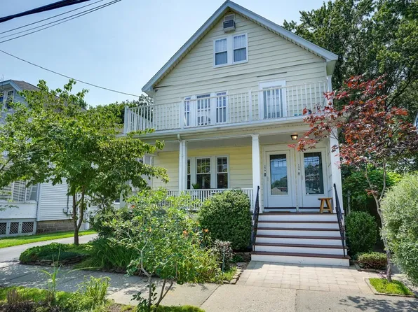 154 Brooks Ave, Arlington, MA 02474