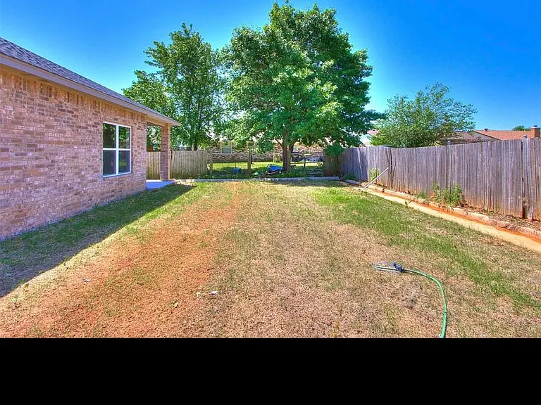 1109 N Silver Leaf Dr — Photo 35