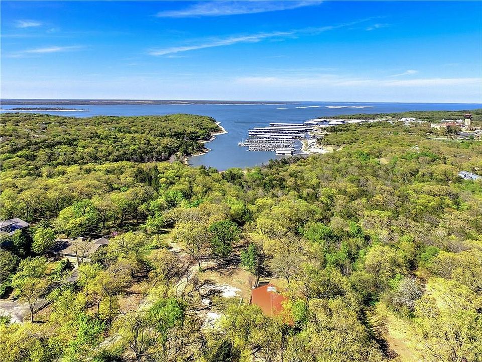 1st image of 2603 Tanglewood Blvd