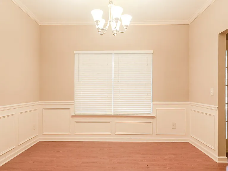 107 Crescent Woode Way — Photo 5