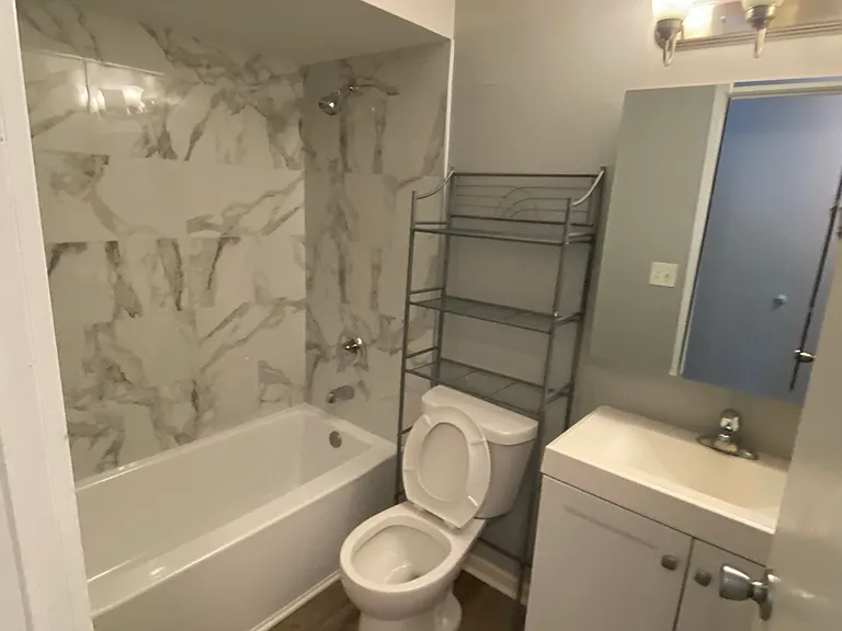255 Gregory St — Photo 17