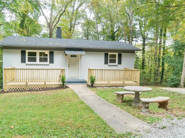 116 Douglas Dr, Morganton, NC 28655