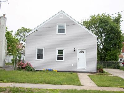 11 Shine Place, Valley Stream, NY, 11581