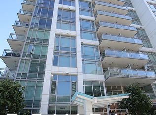 200 Nelsons Cres #906, New Westminster, BC V3L 0H4