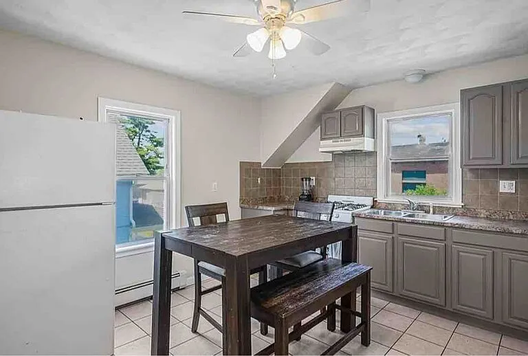 132 Columbine Ave #2 — Photo 8