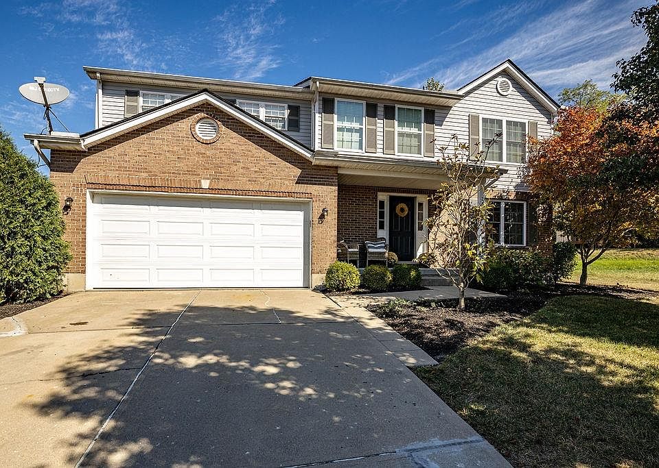 1st image of 2890 Tamarack Ct