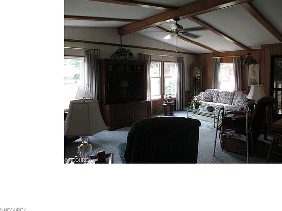 4th image of 47 Sycamore Dr #47