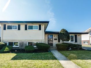 7803 Church St, Morton Grove, IL 60053