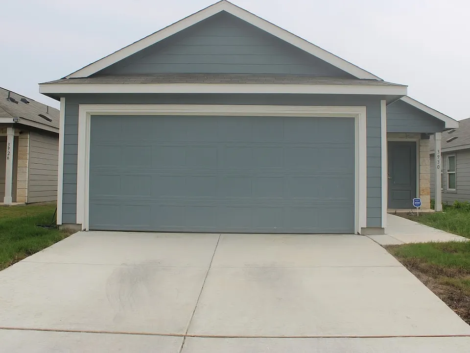 3930 Terrell Trce