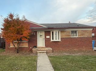 6721 N Charlesworth St, Dearborn Heights, MI 48127