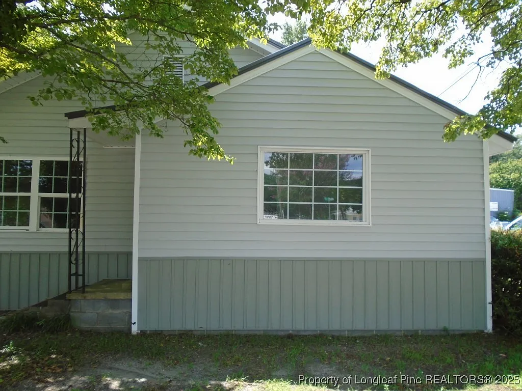 Building Photo - 100 Spring Ave #A