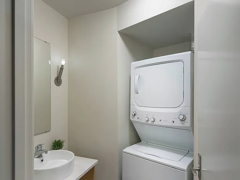Elements Apartments — Photo 14