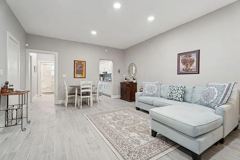 1 bed, 1.0 bath, 724 sqft, $2,500 — Photo 4