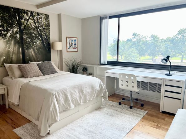 1011 Arlington Blvd APT 535