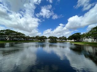 1401 Village Blvd APT 722, West Palm Beach, FL 33409
