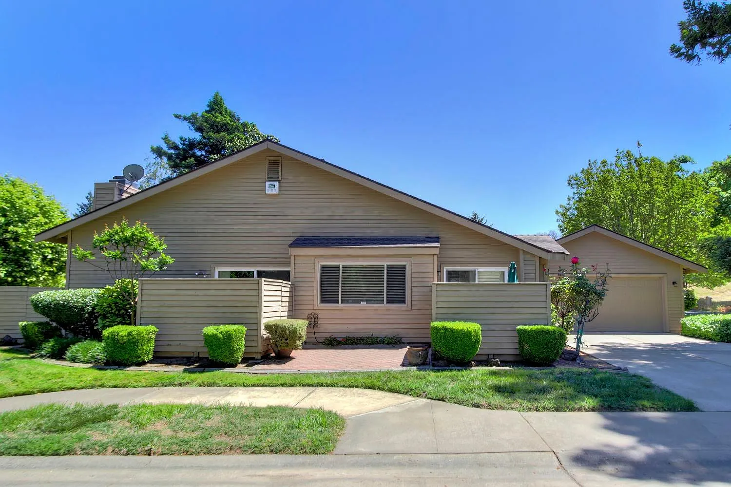 161 Portinao Cir photo 1