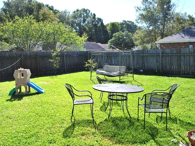 3613 Brightside Dr — Photo 10