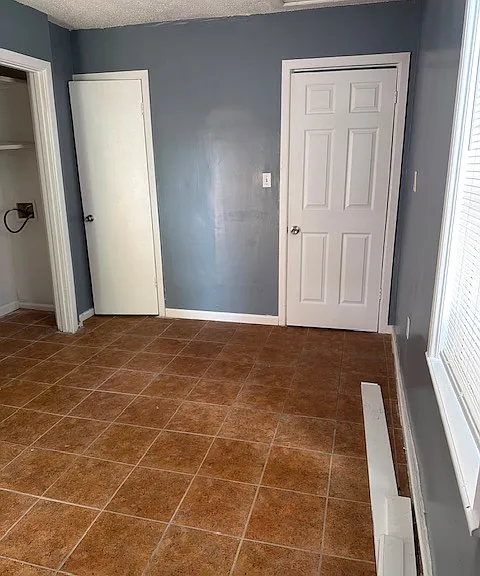 2840 Brewer Ave — Photo 6