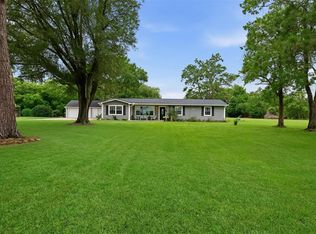 19635 Kermier Rd, Waller, TX 77484