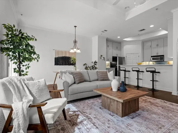 10300 Morado Cv APT 903, Austin, TX 78759