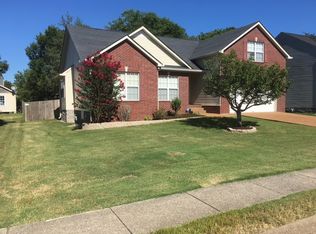 1639 Eagle Trace Dr, Mount Juliet, TN 37122
