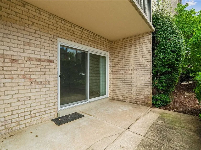 12001 Old Columbia Pike #12001-106 — Photo 18